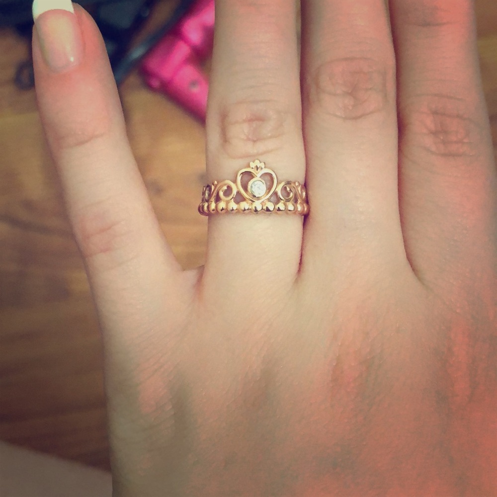 Pandora rose gold ring